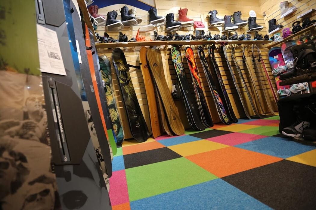 Images Concept - Location ski snowboard