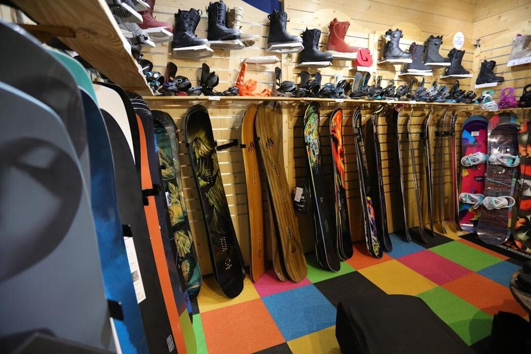 Images Concept - Location ski snowboard