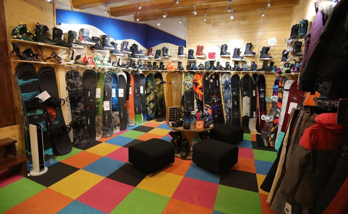 Images Concept - Location ski snowboard