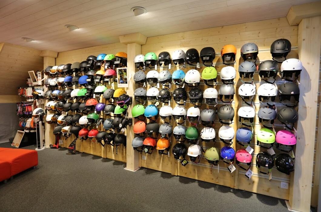 Images Concept - Location ski snowboard