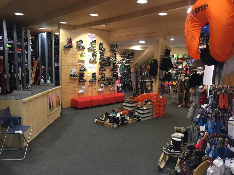 Images Concept - Location ski snowboard