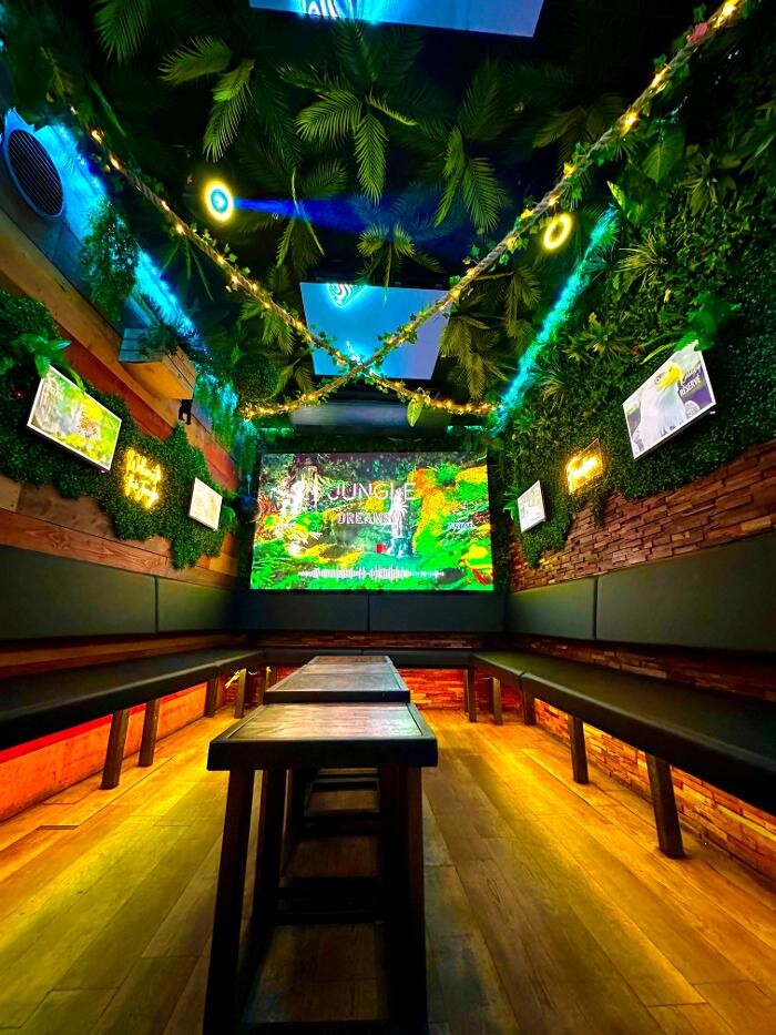Images Jungle Dreams Bar