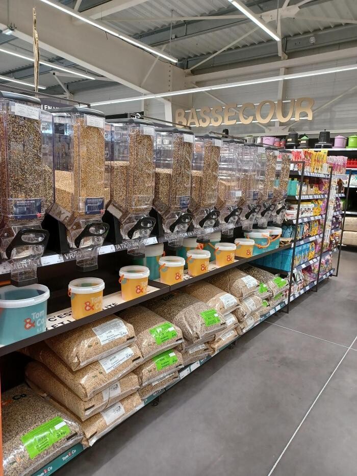 Images Tom&Co Cholet - Animalerie - Toilettage - Dogwash