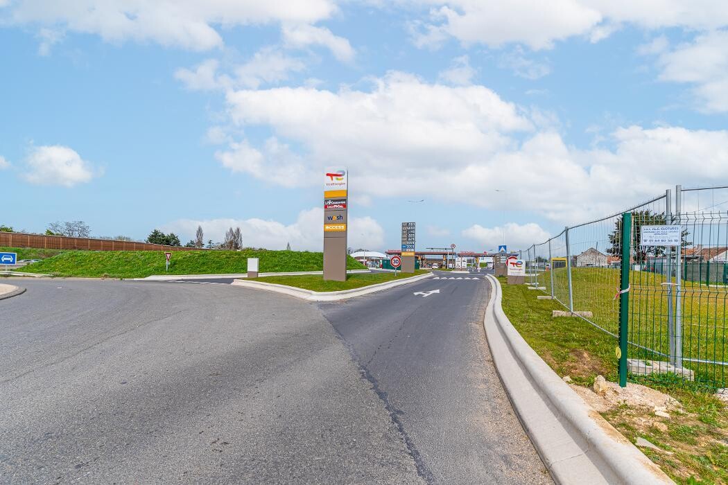 Images TotalEnergies Access - STATION PONTAULT - SOUBRIARDE