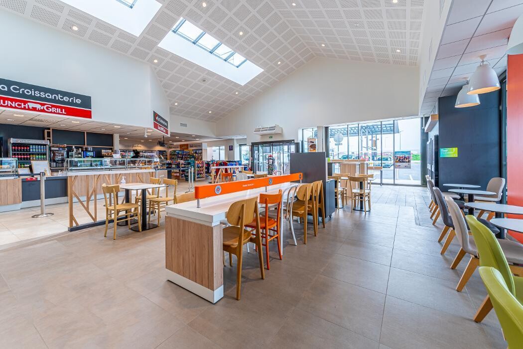 Images TotalEnergies Access - STATION PONTAULT - SOUBRIARDE