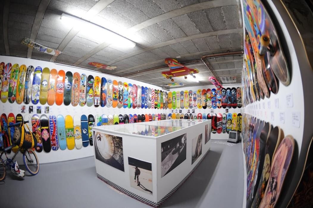 Images The Disturb House Museum Skateshop