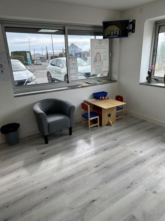 Images Contrôle technique DEKRA La Baule