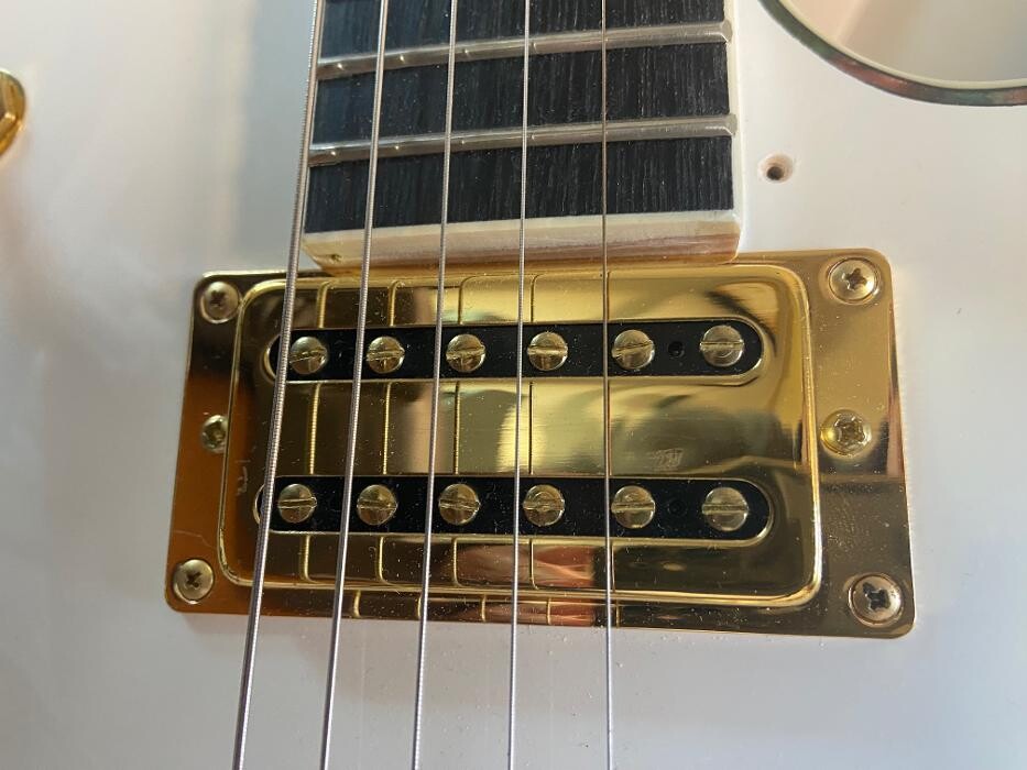 Images SG-E Services Guitare et Electronique