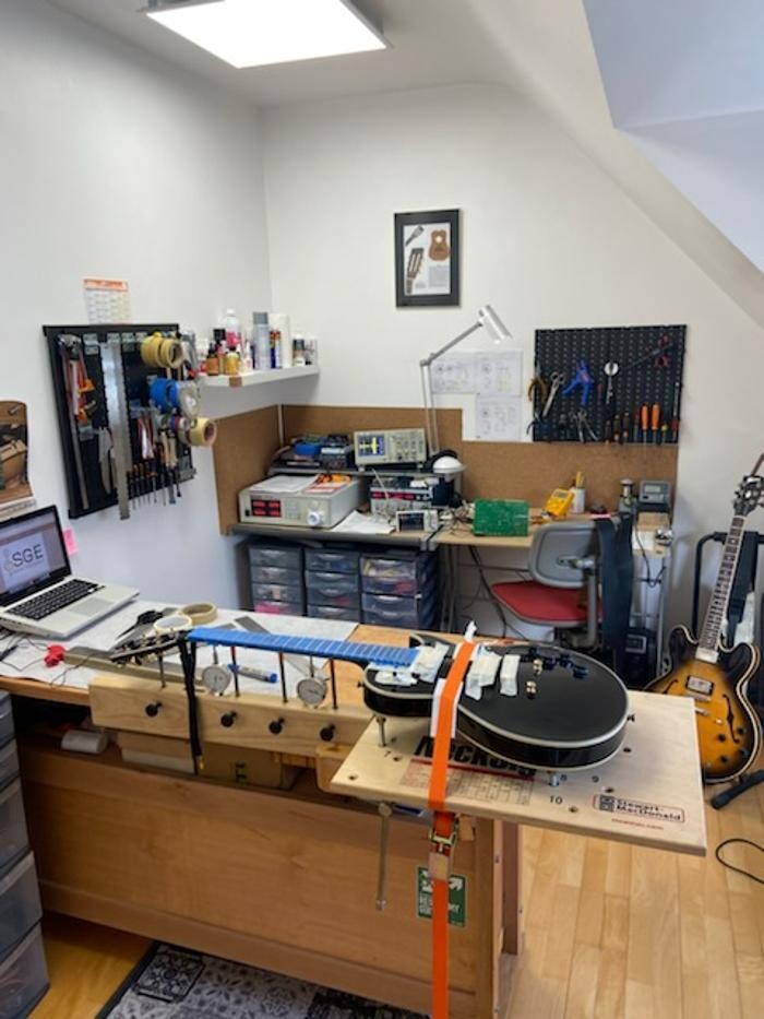 Images SG-E Services Guitare et Electronique