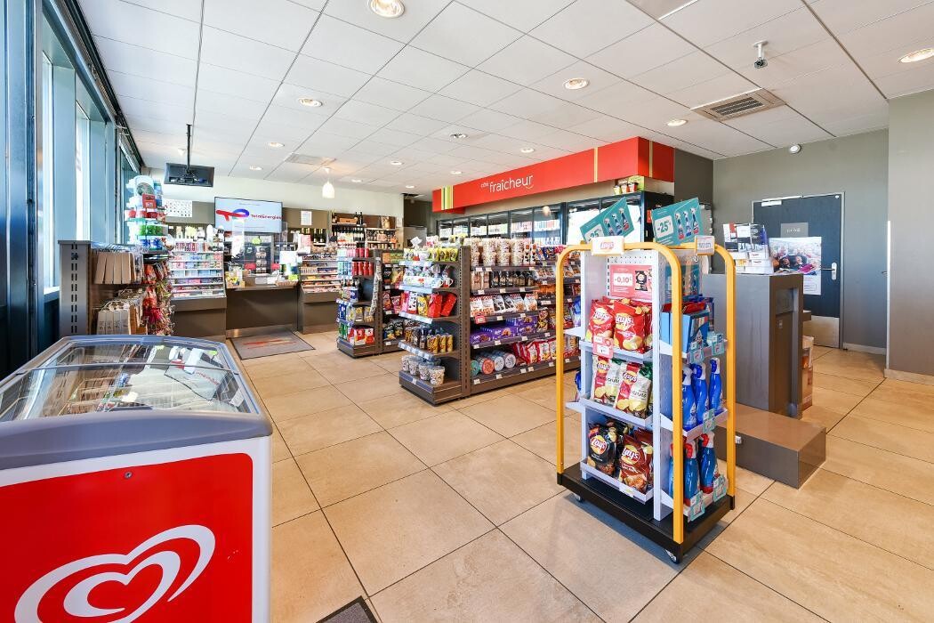 Images TotalEnergies - RELAIS PORTES DU TARN