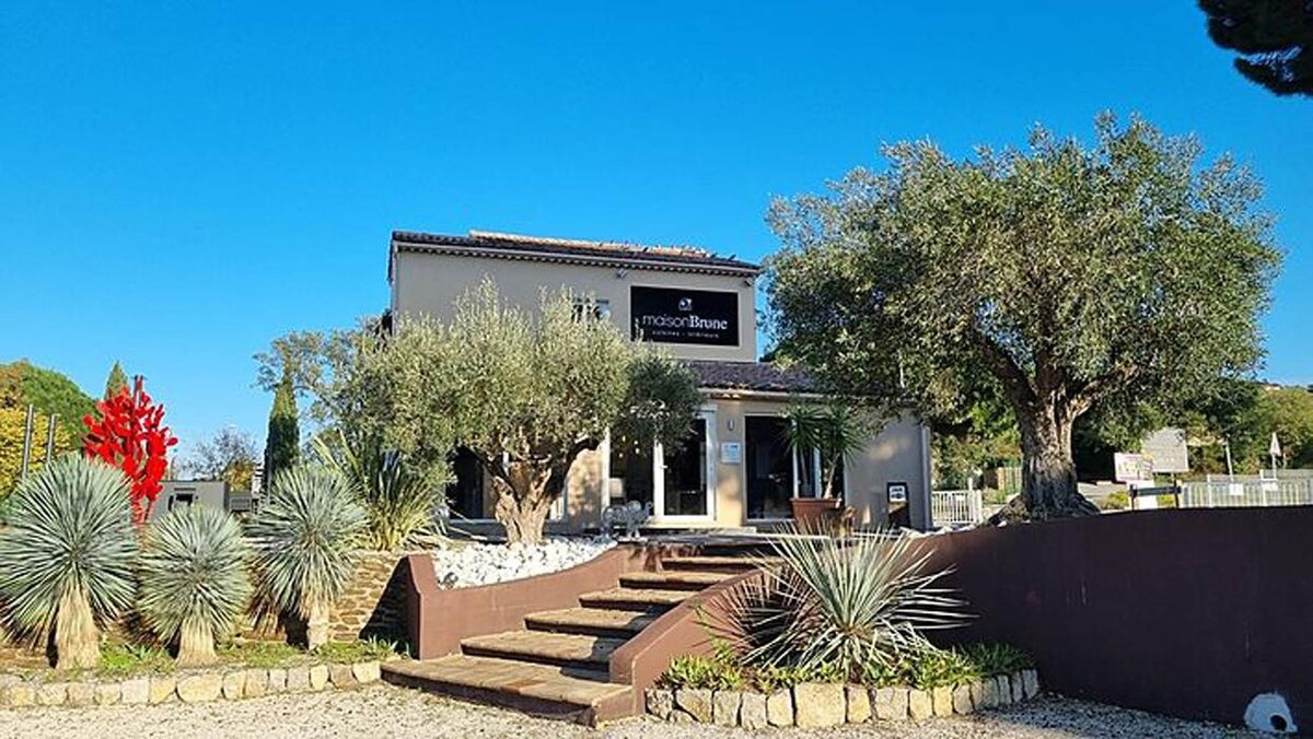 Images Maison Brune - Boffi Saint-Tropez - Cuisine & Dressing Haut de Gamme Saint-Tropez