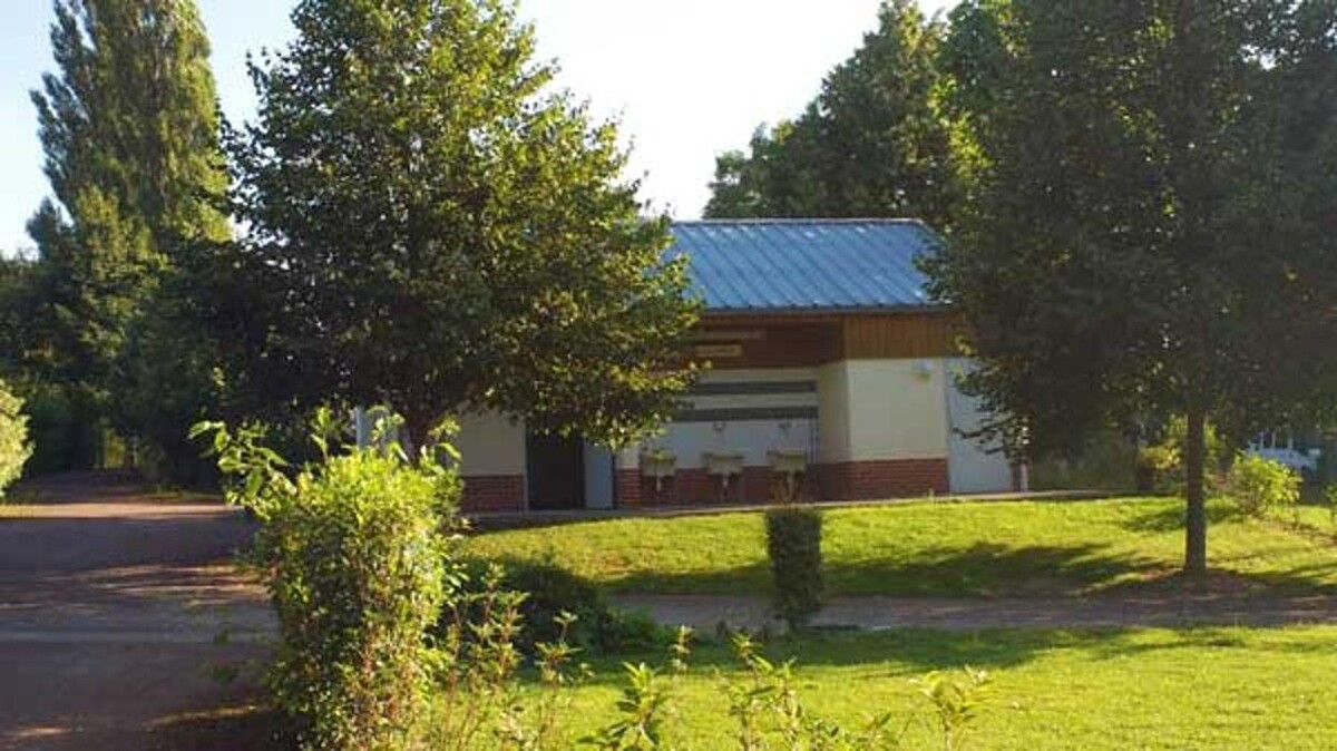 Images Camping*** du Vélodrome