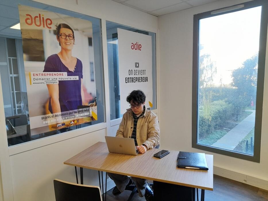 Images Agence Adie