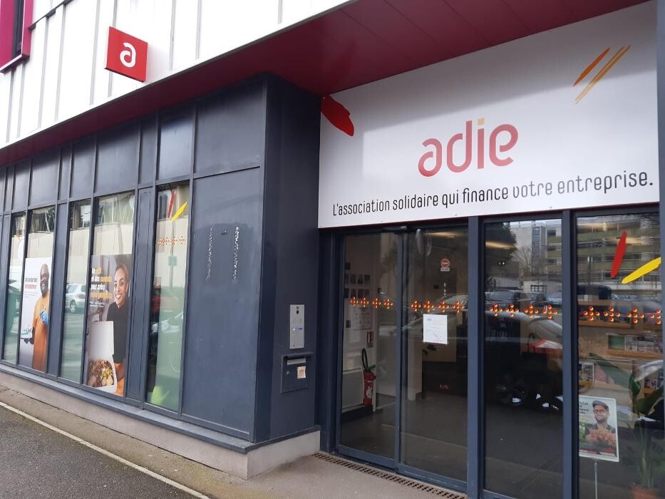 Images Agence Adie