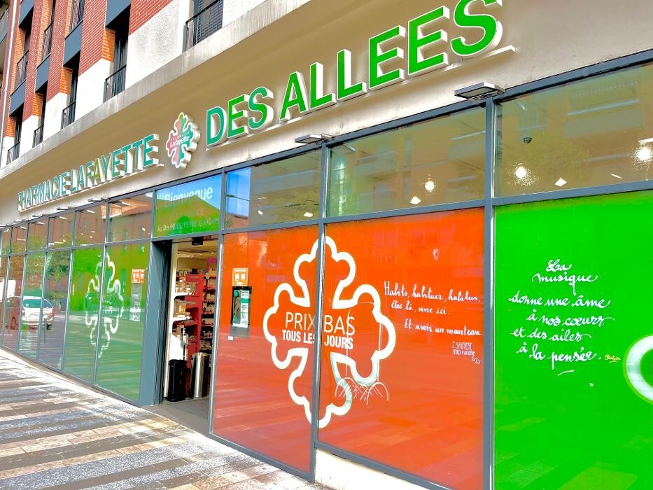 Images Pharmacie Lafayette des allées