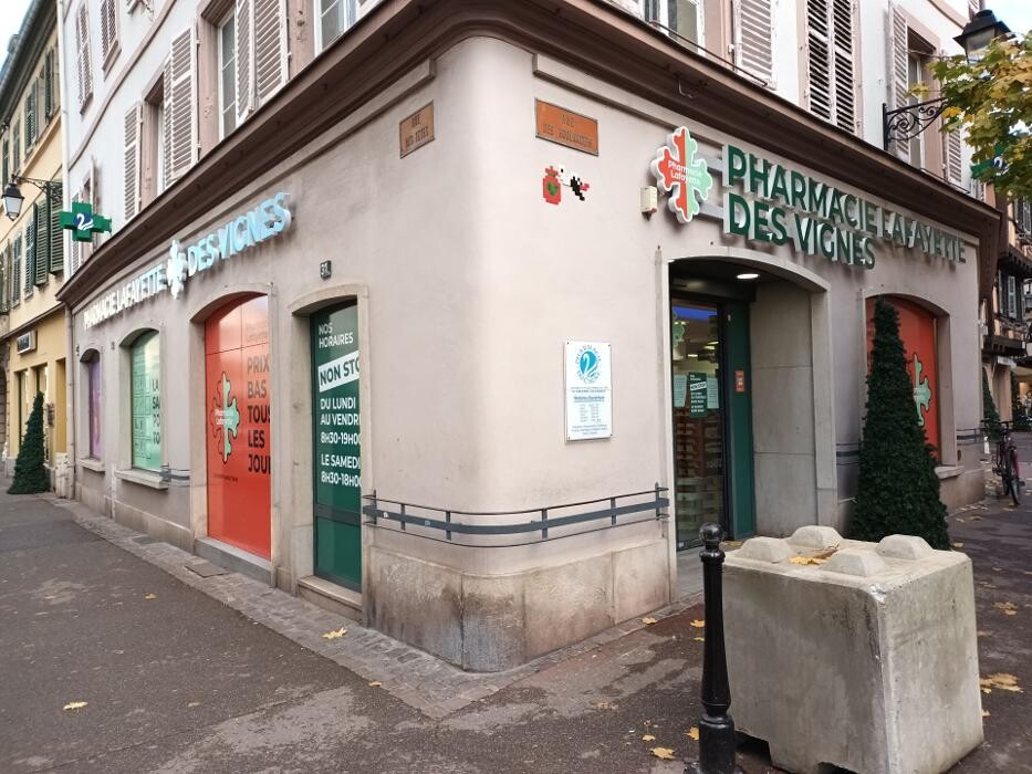 Images Pharmacie Lafayette des Vignes (ex Pharmacie du Cygne)