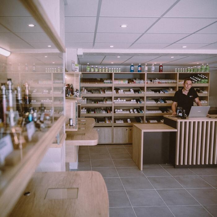 Images Clopinette Cigarette Electronique / CBD Merignac