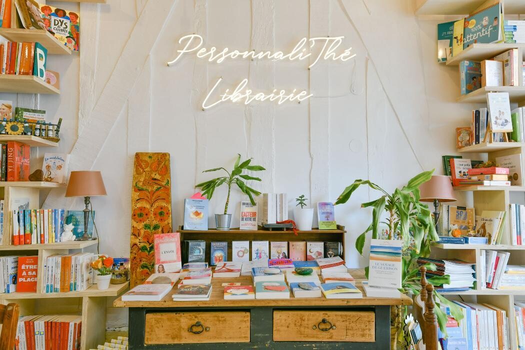 Images Personnali'Thé, la librairie indépendante qui vous accompagne dans toutes les étapes de la vie