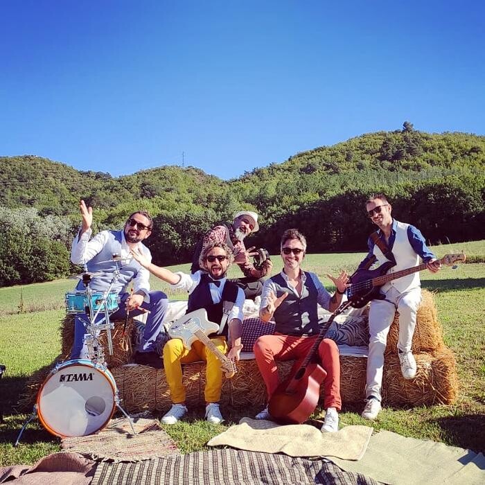 Images KARMA EVENT - Le Strolling BanD/DJ d'exception