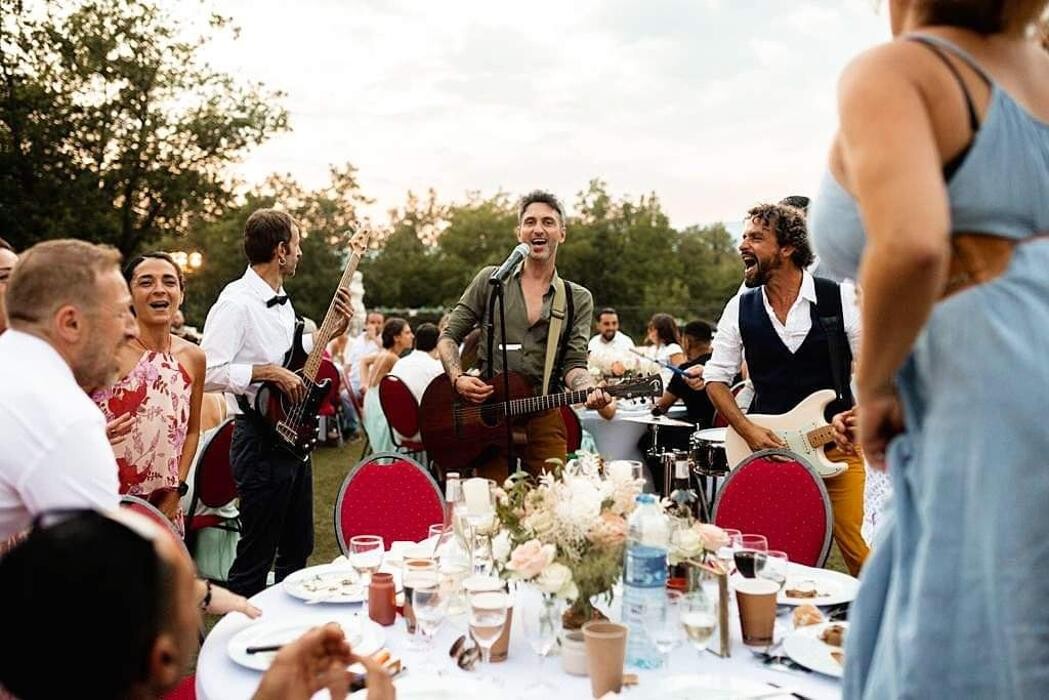 Images KARMA EVENT - Le Strolling BanD/DJ d'exception