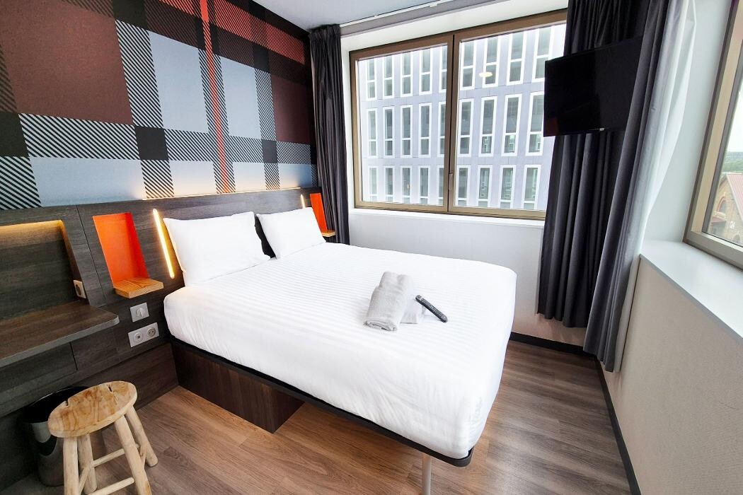 Images easyHotel Paris Nord Aubervilliers