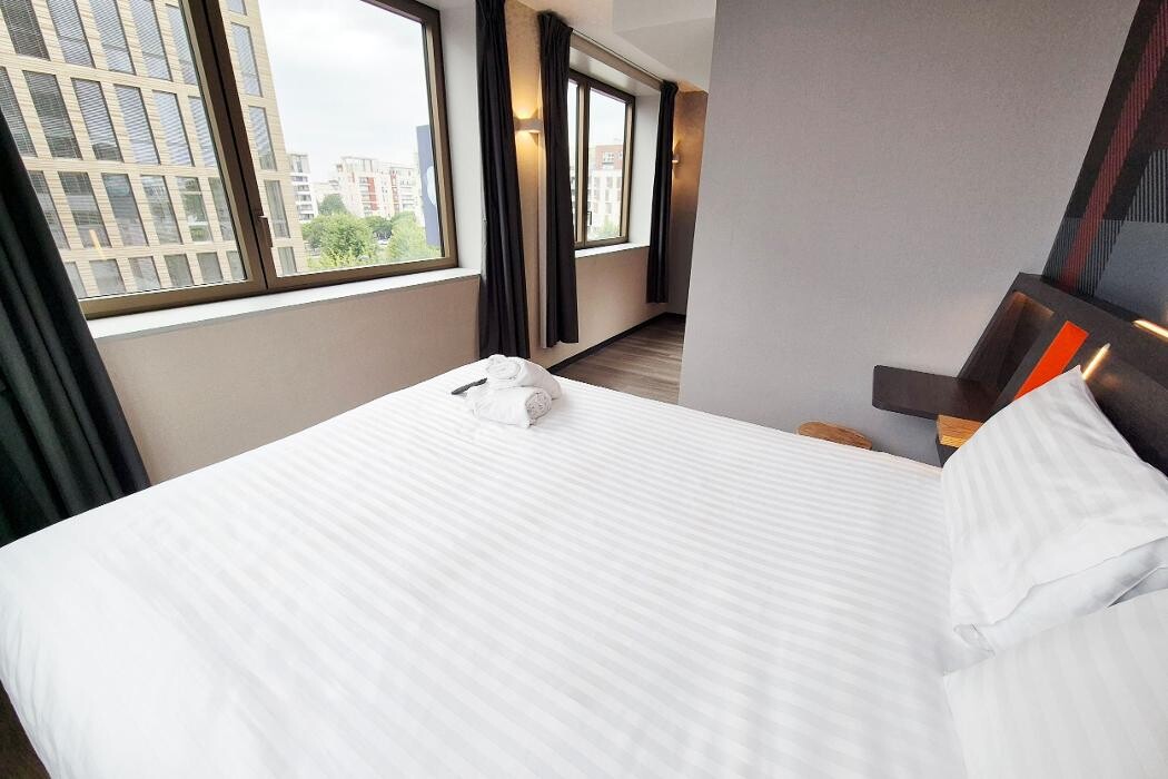Images easyHotel Paris Nord Aubervilliers
