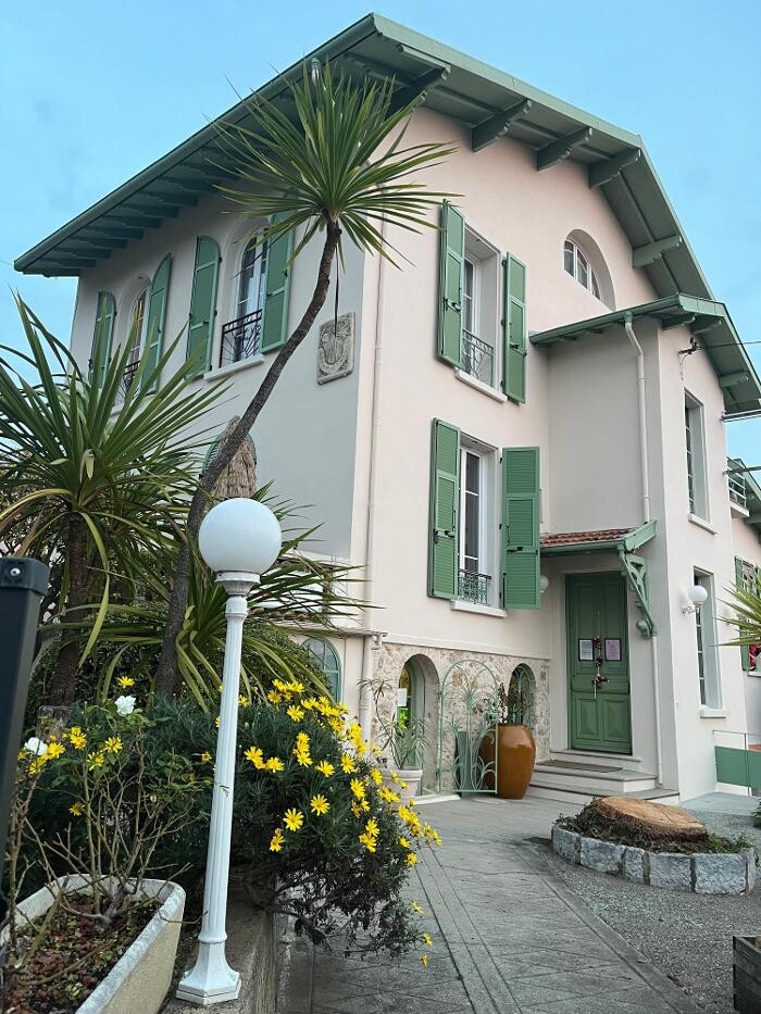 Images HOTEL VILLA ROSERAIE
