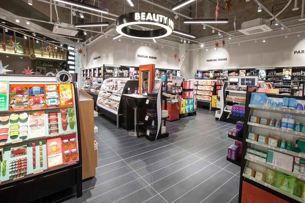 Images SEPHORA Le Mans Auchan