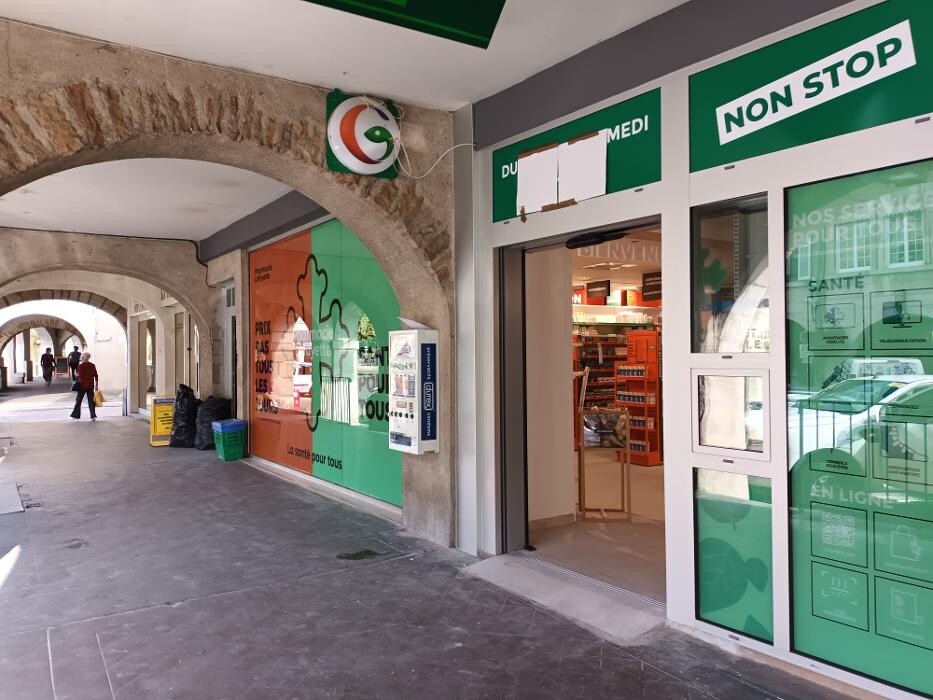 Images Pharmacie Lafayette des Arcades