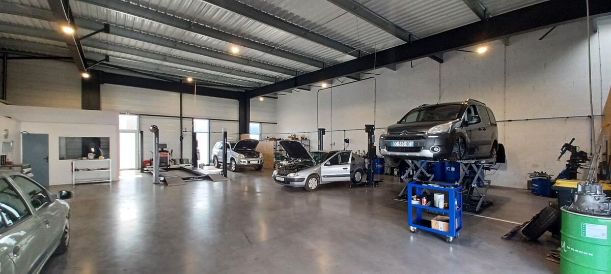 Images AD Garage Expert ROBIN AUTOMOBILES - Agence du Cormier