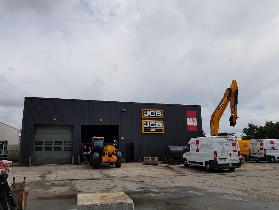 Images M3 JCB - HYUNDAI MH