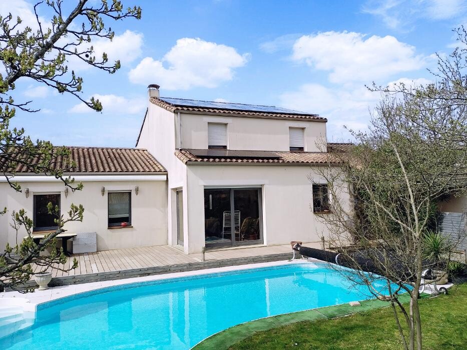 Images Solargie - Filiale du Groupe Dubreuil