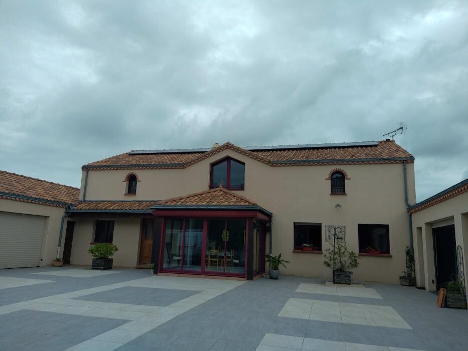 Images Solargie - Filiale du Groupe Dubreuil