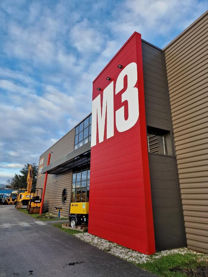 Images M3 JCB - HYUNDAI MH