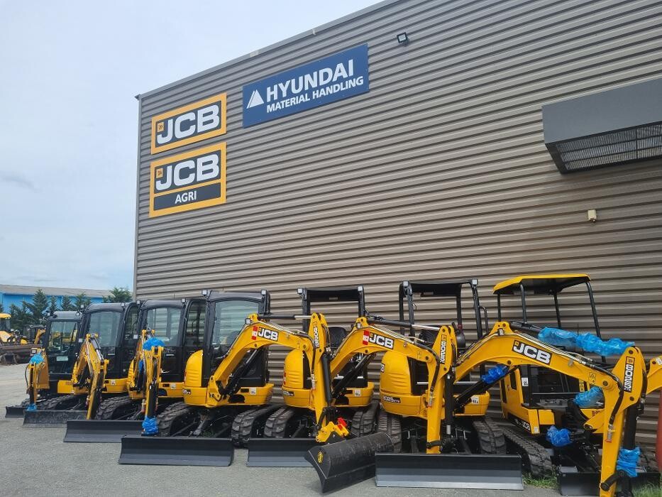 Images M3 JCB - HYUNDAI MH
