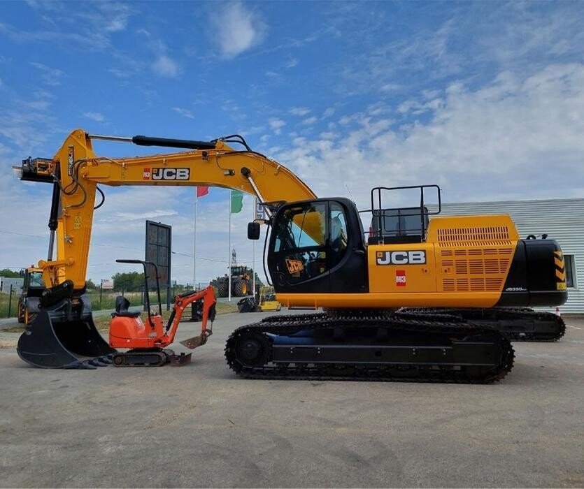Images M3 JCB - HYUNDAI MH
