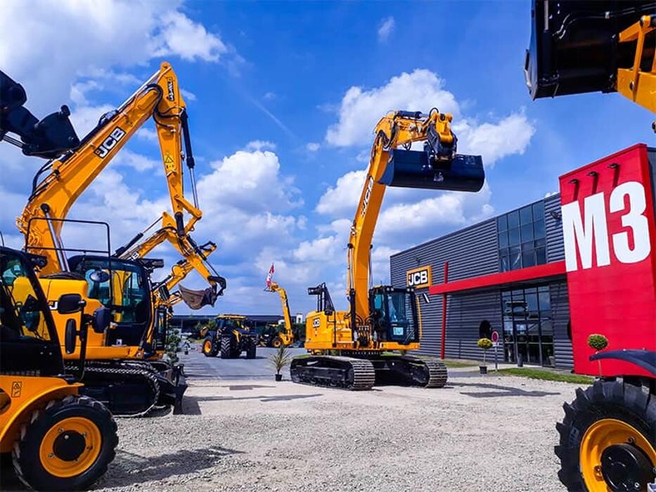 Images M3 JCB - HYUNDAI MH