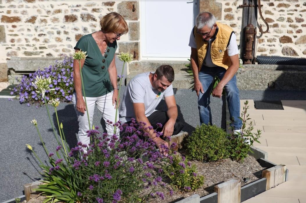 Images Daniel Moquet signe vos jardins - Ent. Pierre