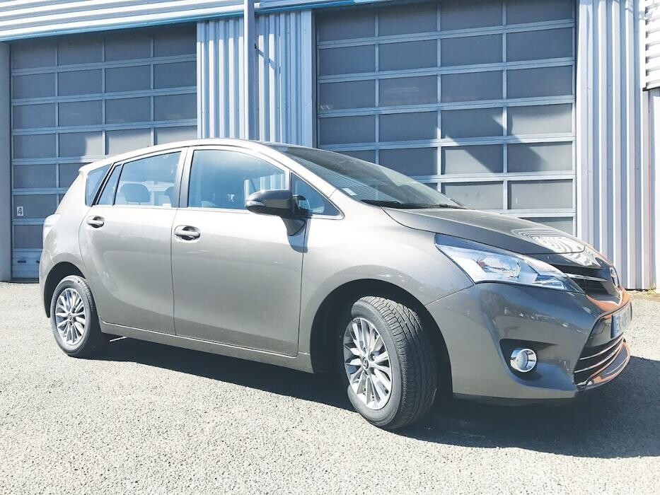 Images Avis Location Voiture - Salles La Source