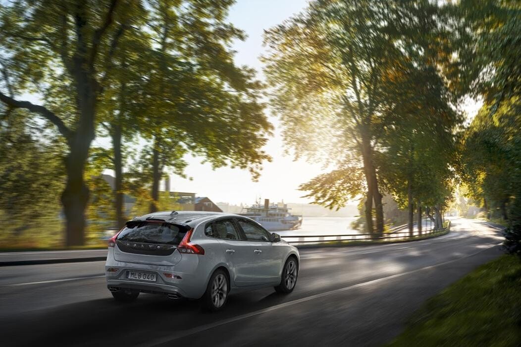 Images Avis Location Voiture - Salles La Source