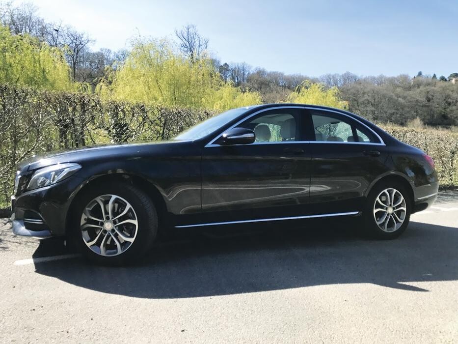 Images Avis Location Voiture - Salles La Source