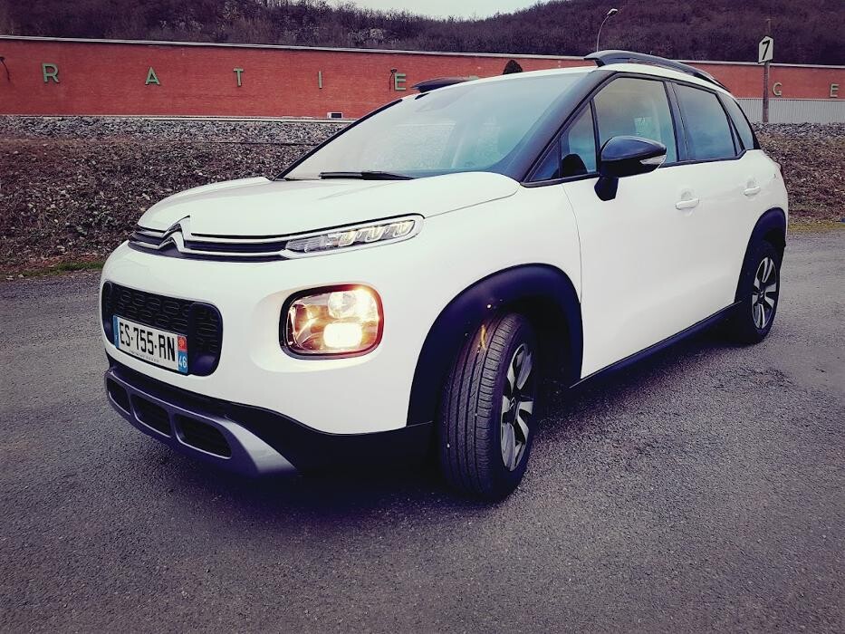 Images Avis Location Voiture - Salles La Source
