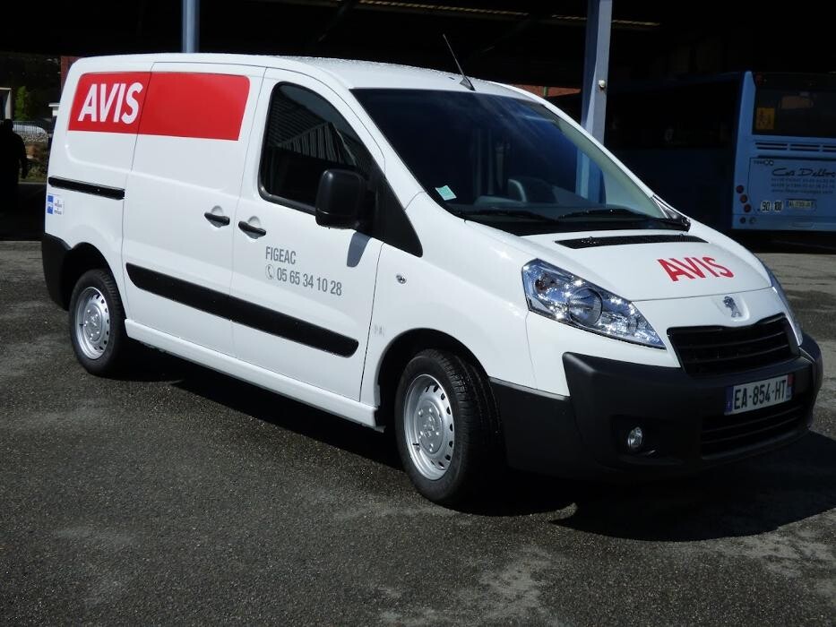 Images Avis Location Voiture - Salles La Source