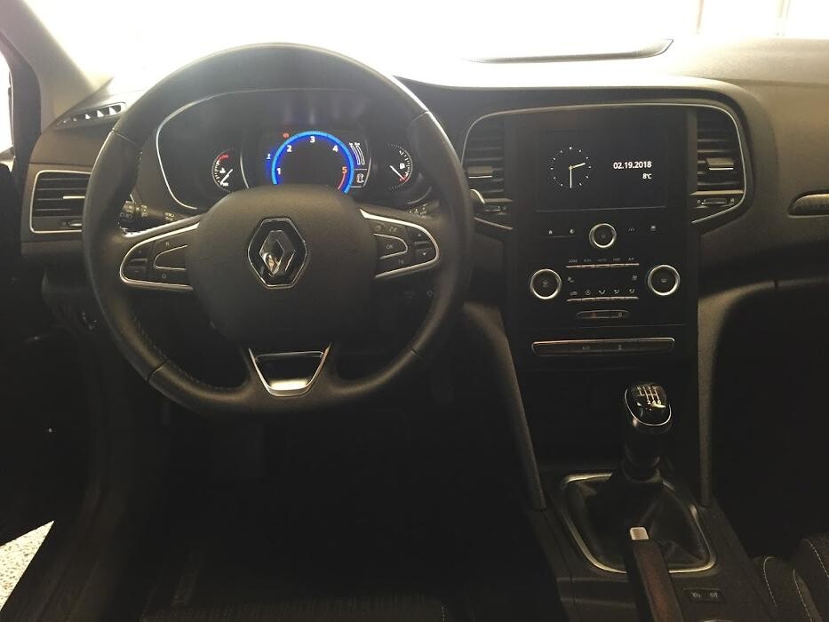 Images Avis Location Voiture - Salles La Source