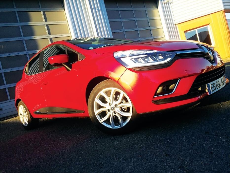 Images Avis Location Voiture - Salles La Source