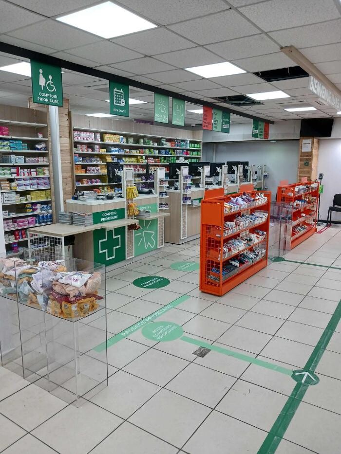 Images Pharmacie Lafayette Opéra Massy