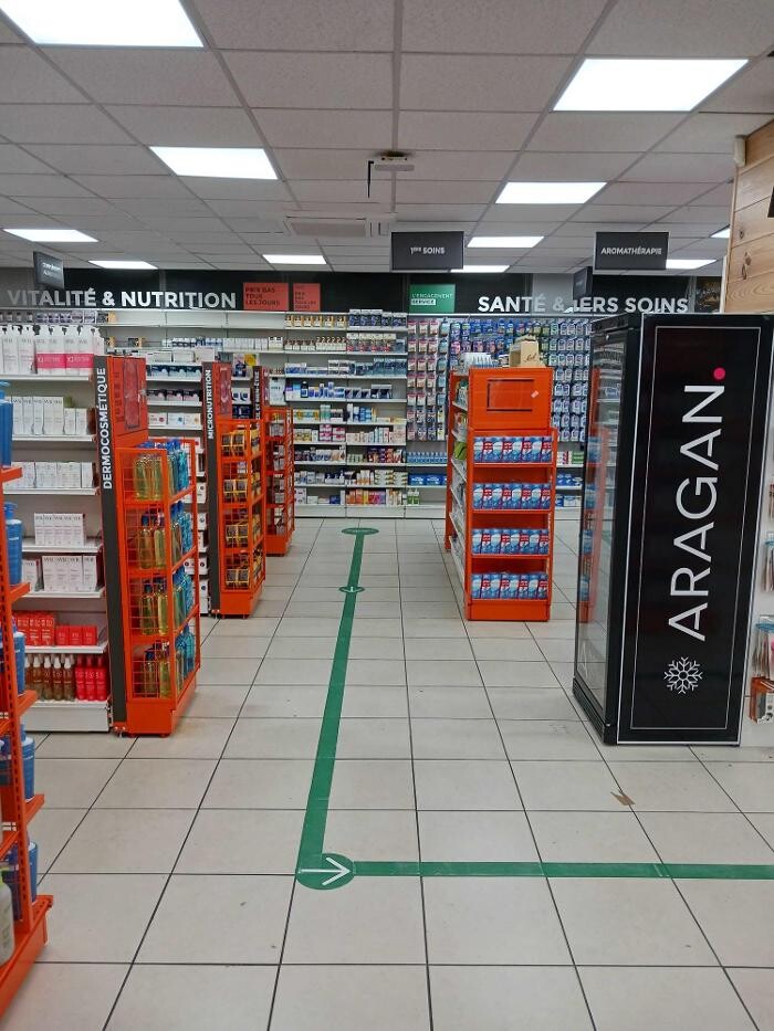 Images Pharmacie Lafayette Opéra Massy