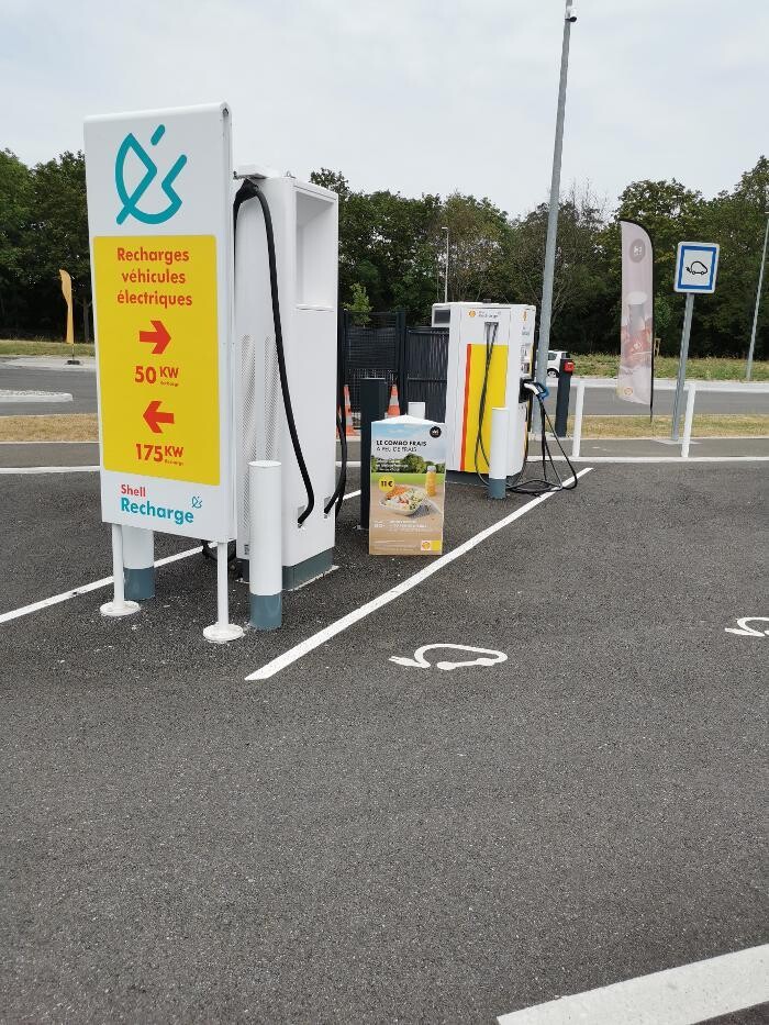 Images Shell Recharge Charging Station