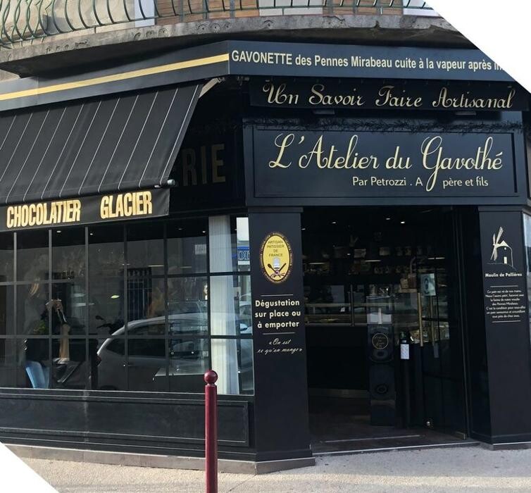 Images LE STORE MARSEILLAIS
