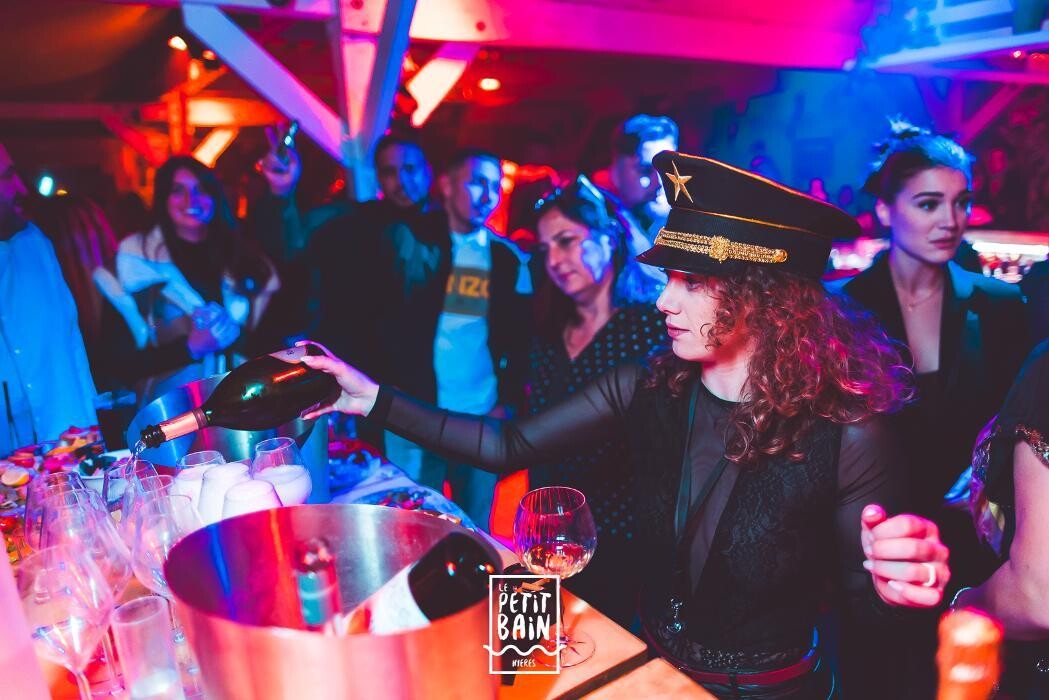 Images Le Petit Bain - Restaurant festif Hyères